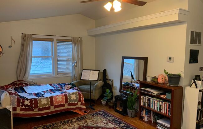 1 bed, 1 bath, $925