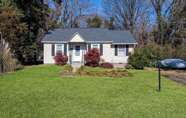 Amazing 2 bedroom 1 bathroom for rent!