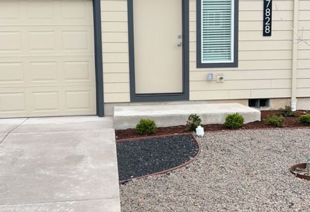3 Bedroom 2.5 Bath Townhouse