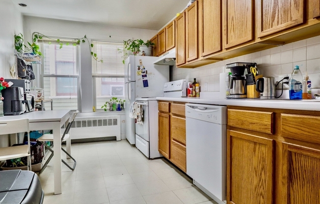 361 SOMERVILLE AVE