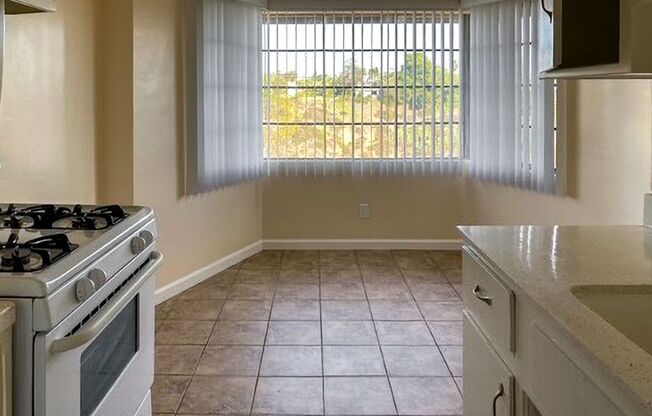 1 bed, 1 bath, 560 sqft, $2,195, Unit 4225-G