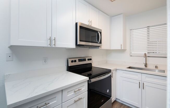 1 bed, 1 bath, 614 sqft, $2,195, Unit 609