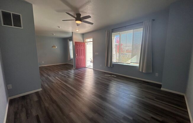 $0 DEPOSIT OPTION!! MODERN HOME WITH SPACIOUS ROOMS, 3 CAR GARAGE, IN LINCOLN CREEK VILLAGE