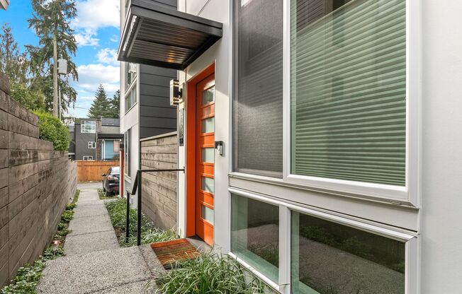 3Bd/1.75Ba Seattle Townhouse