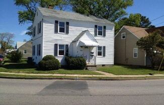 374 Ridgewell Ave