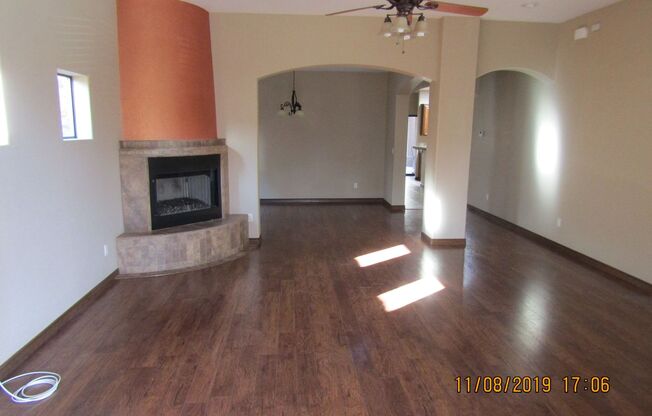 3 beds, 2 baths, $1,675