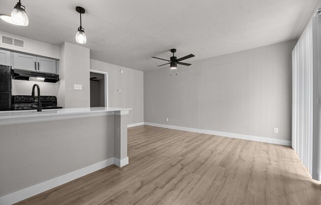 1 bed, 1 bath, 495 sqft, $1,275, Unit 116