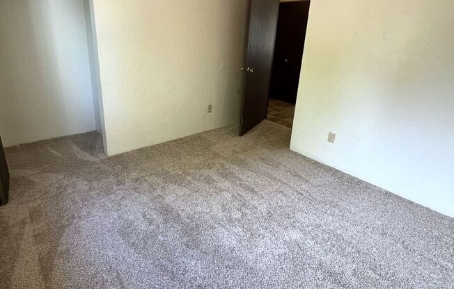 1 bed, 1 bath, 415 sqft, $1,050, Unit MV-205