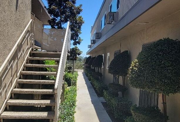 HIGHLANDER APARTMENTS