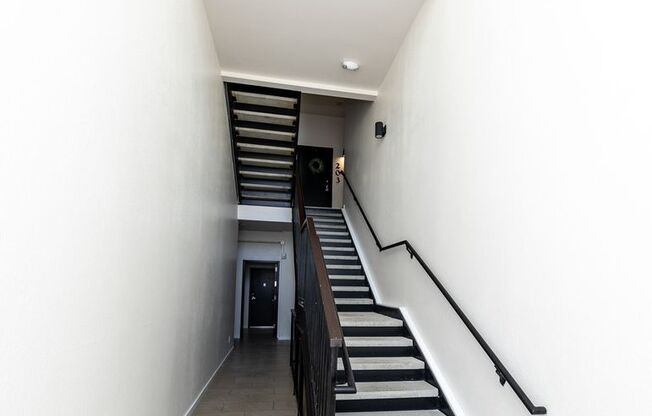 2 beds, 2 baths, 855 sqft, $2,195, Unit 5641 #203 Silverstone