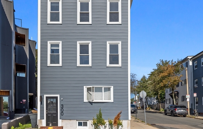 300 MARGINAL ST