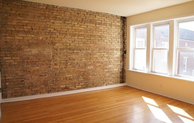3000 N. Whipple LLC