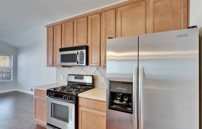 2 beds, 2 baths, 1,089 sqft, $1,650, Unit Apt 2701