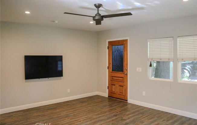 1 bed, 1 bath, 750 sqft, $2,600