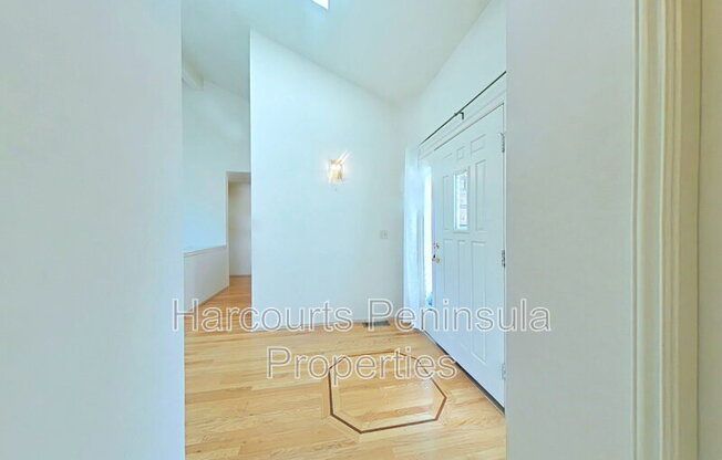 7801 AMETHYST LOOP NE