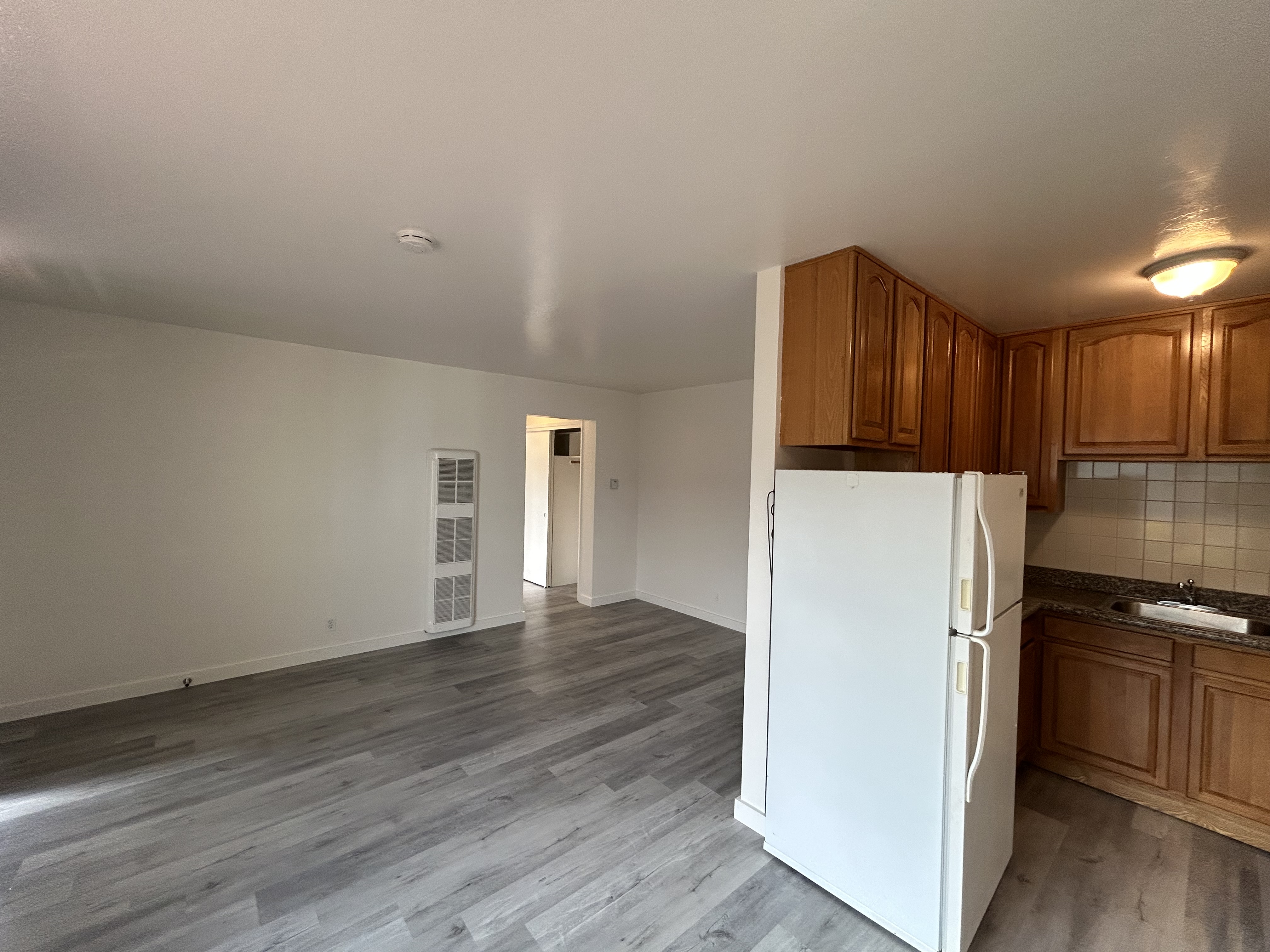 285 27 AVE