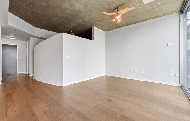 1 bed, 1 bath, $1,995, Unit Unit 1403