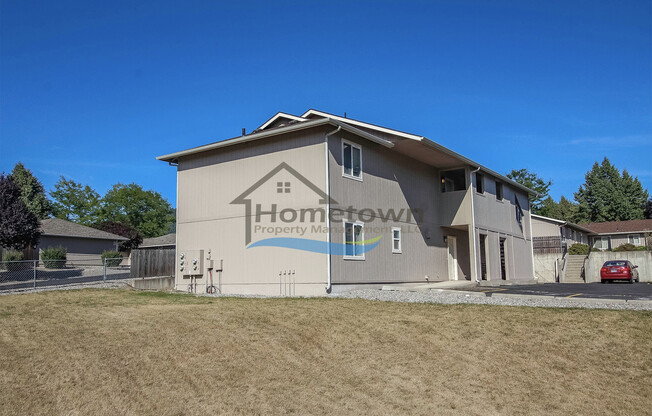 2 beds, 1 bath, 960 sqft, $1,200, Unit H2