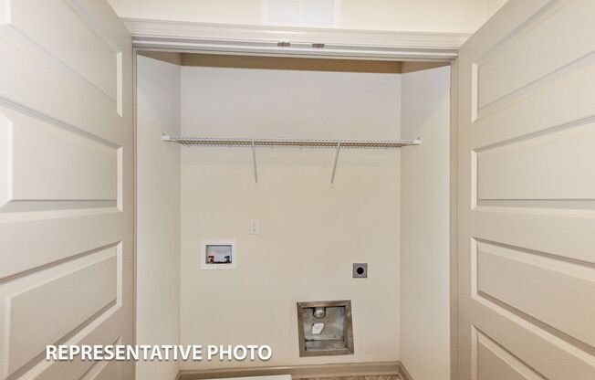 2 beds, 2.5 baths, 1,139 sqft, $1,450, Unit 111 Piedmont Pl-1