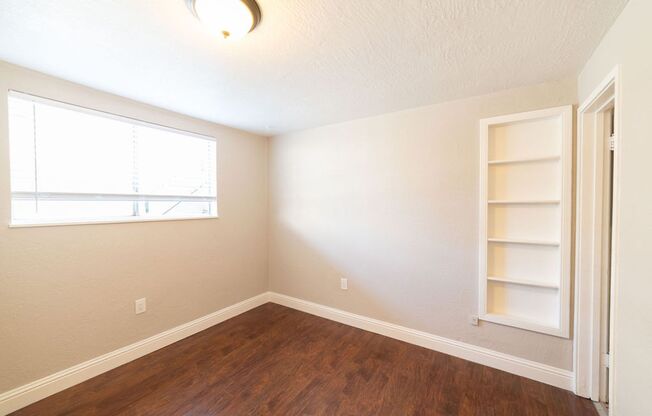 3237 Yosemite Ave.