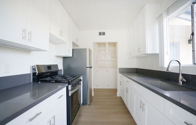 3 beds, 1 bath, 1,108 sqft, $2,949, Unit 510