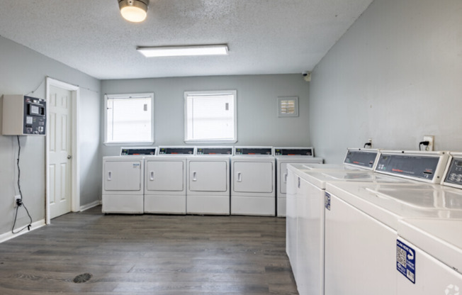 2 beds, 1.5 baths, 1,159 sqft, $1,049, Unit F-03