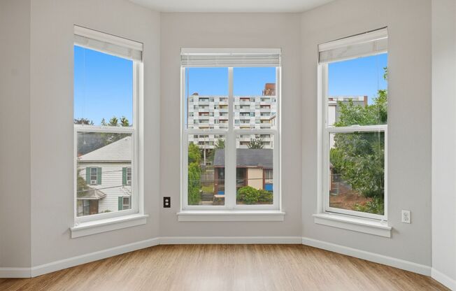 2 beds, 1 bath, 552 sqft, $1,725, Unit 413