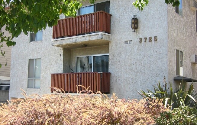 2 beds, 2 baths, 1,000 sqft, $2,695, Unit 6