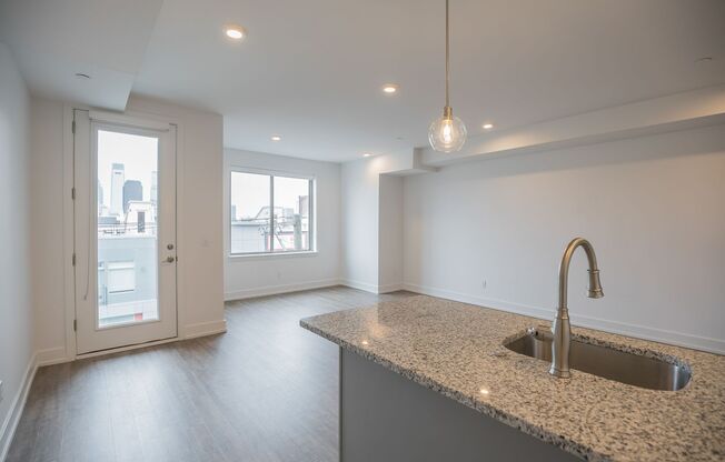 1 bed, 1 bath, 787 sqft, $1,750, Unit Unit 402