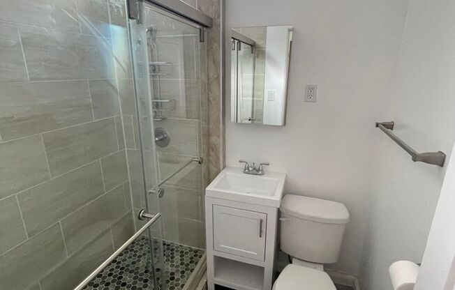 Studio, 1 bath, 190 sqft, $1,295, Unit 14