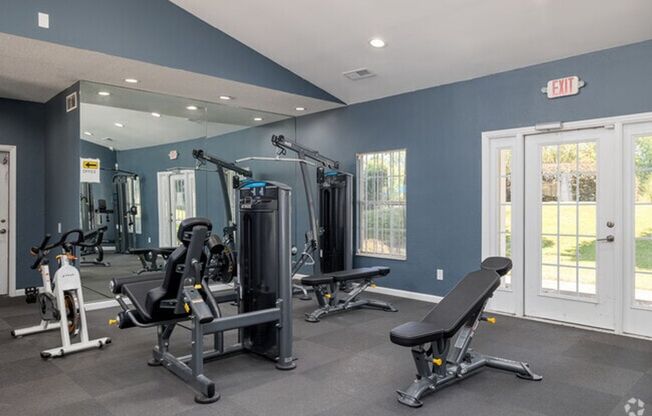 2 beds, 1 bath, $1,300, Unit 2206C