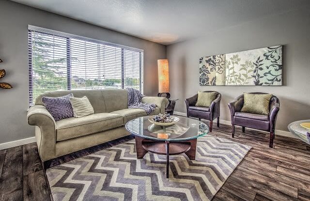 Modern Living Room at Silver Bay Apartments, Boise, ID, 83703