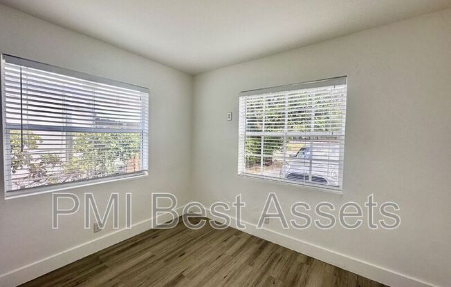 141 NW 4 AVE