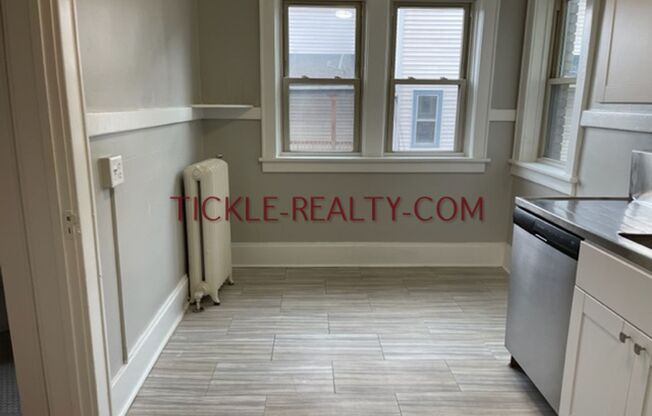 1 bed, 1 bath, $1,225, Unit D102