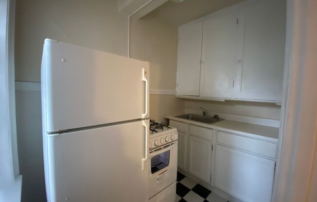 1303 Cass