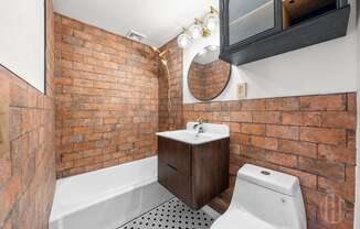 1 bed, 1 bath, $4,300, Unit 3E