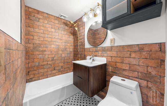 1 bed, 1 bath, $4,300, Unit 3E