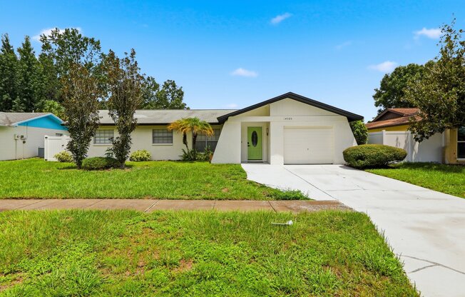 14505 FARM HLS PL