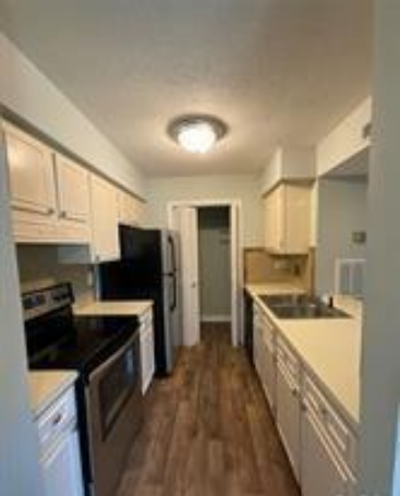 11105 HARROWFIELD RD