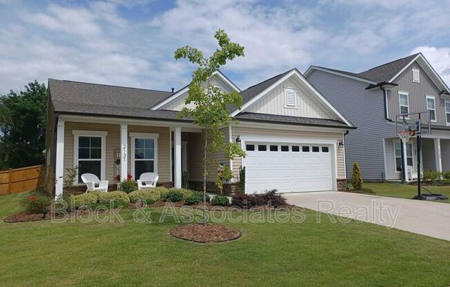 2131 Fox Chapel Place