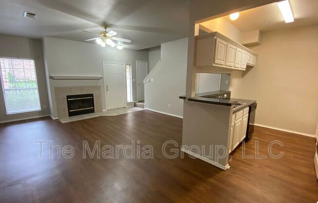 3868 BRANDON PARK DR