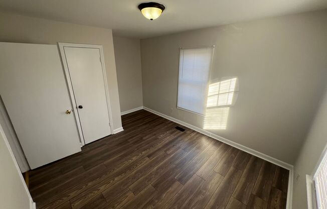 Charming 3-Bedroom Single Family Home – Modern Upgrades & Prime Location!