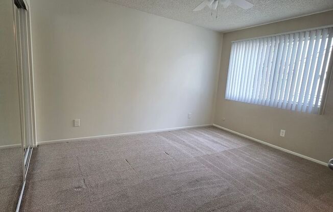 2 beds, 1 bath, 891 sqft, $2,410, Unit 480G