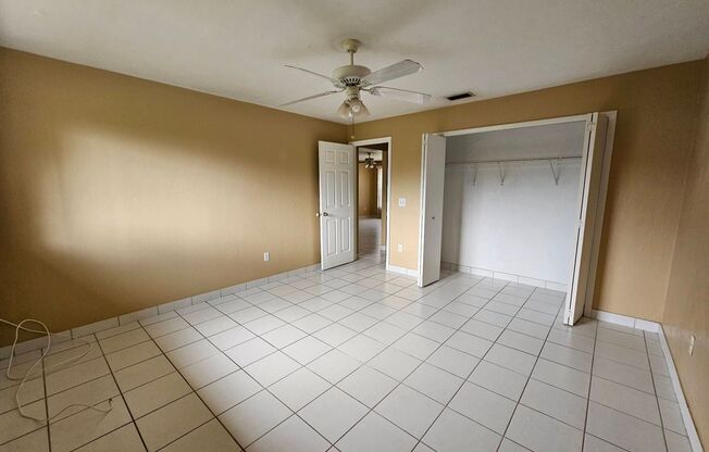 2 beds, 2 baths, $1,595