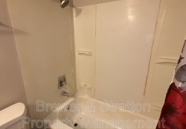 1 bed, 1 bath, 640 sqft, $1,095