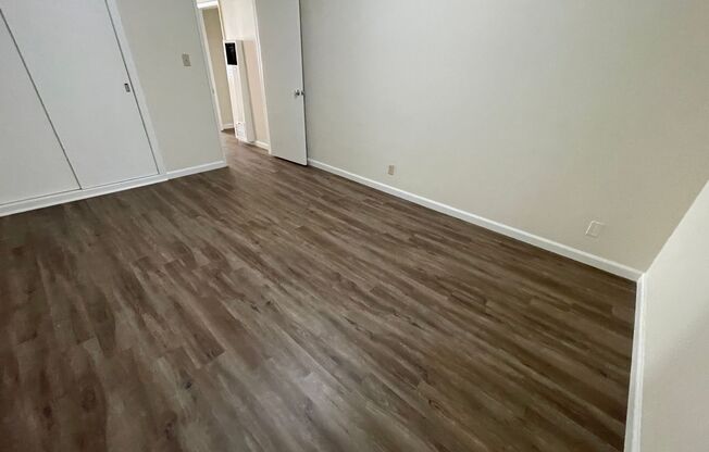 2 beds, 1 bath, 888 sqft, $2,190, Unit 114