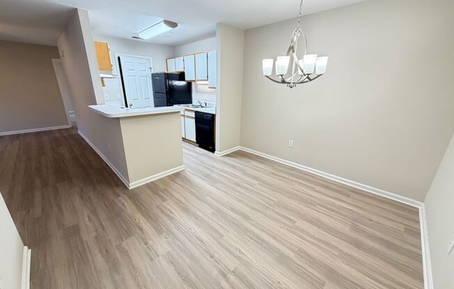 2 beds, 2 baths, 1,055 sqft, $1,100, Unit 5306