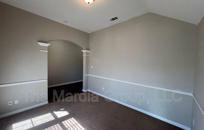 5308 RIDGESON DR