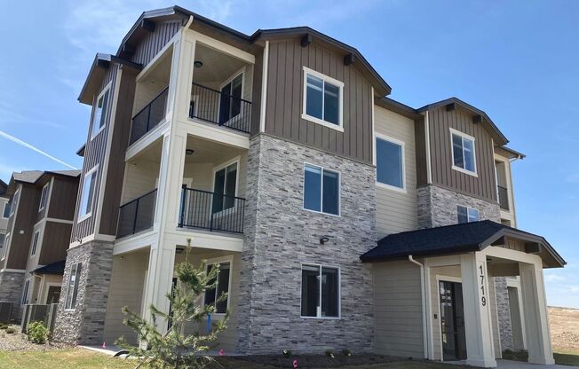 Southridge Apartments~Built in 2021 w/ Clubhouse + Pool, Pet Friendly & Covered Parking!