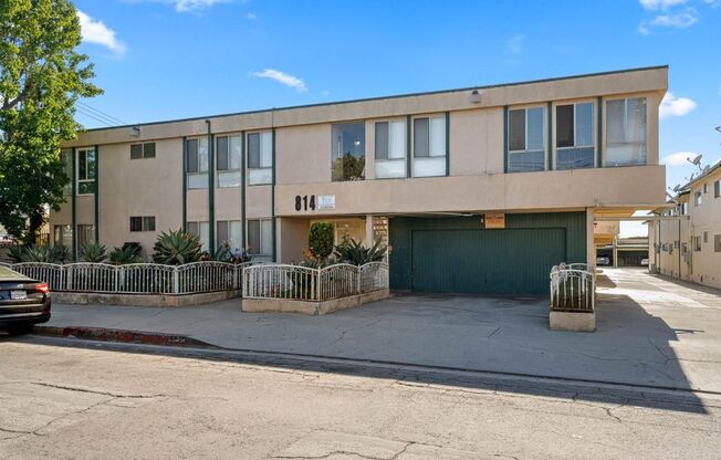 814 Victor Ave